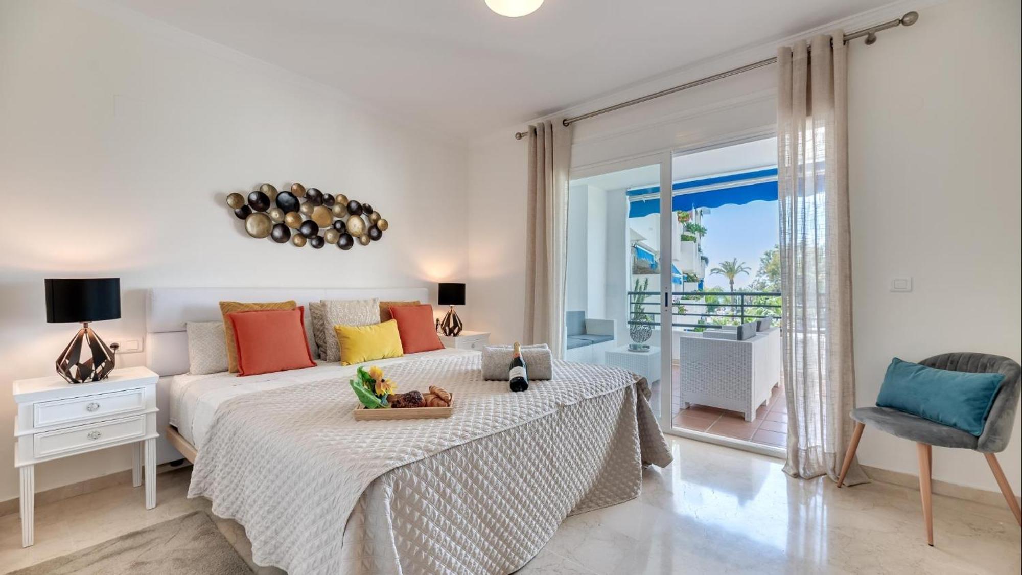 Mediterranean Getaway Seaviews At Puerto Banus Apartment Marbella