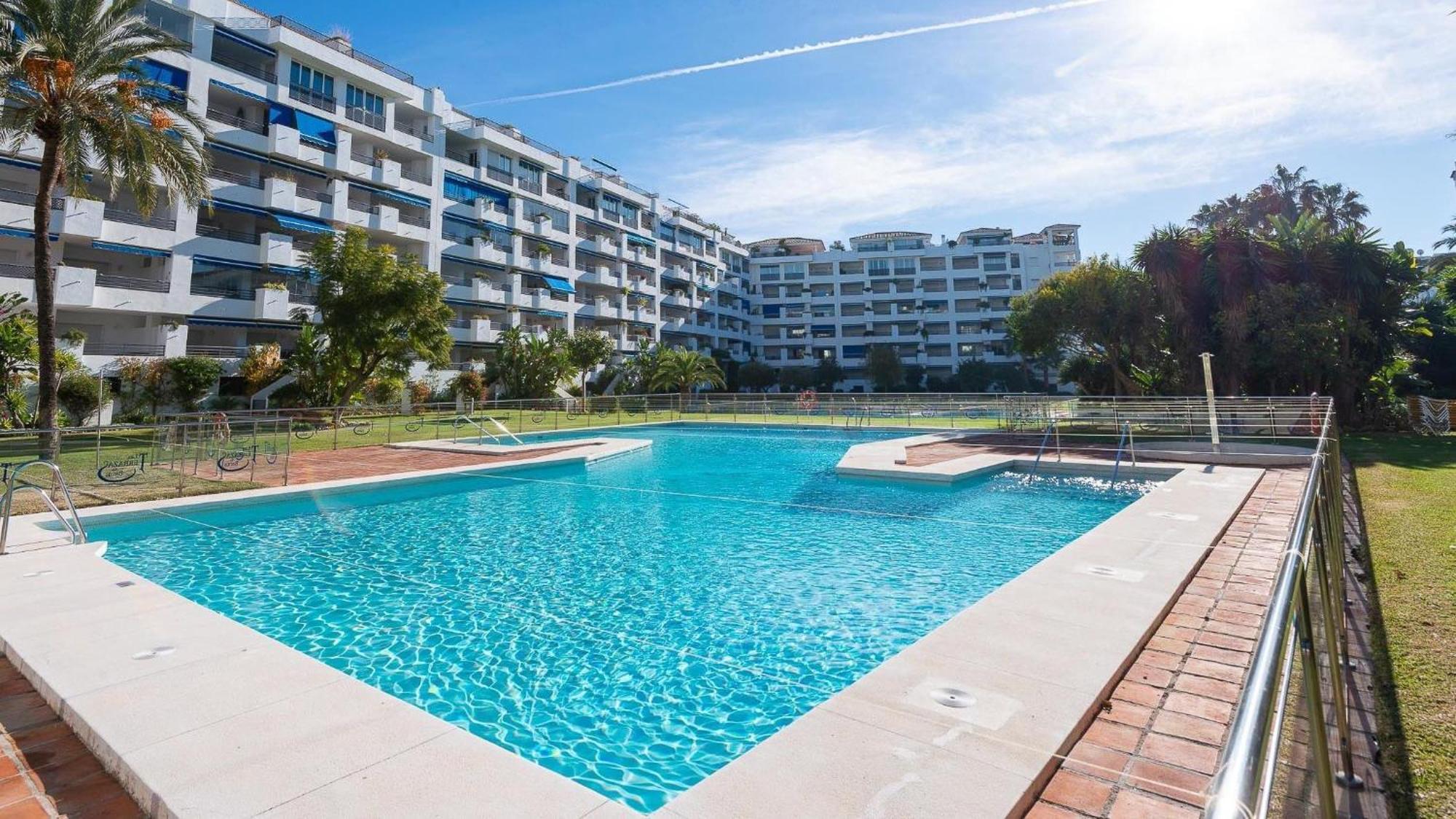 Mediterranean Getaway Seaviews At Puerto Banus Apartment *